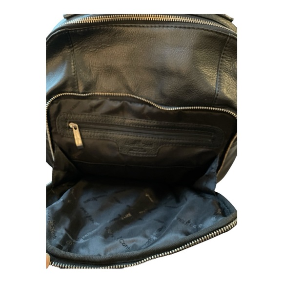 Gianni Conti Genuine Leather Backpack - Picture 3 of 7